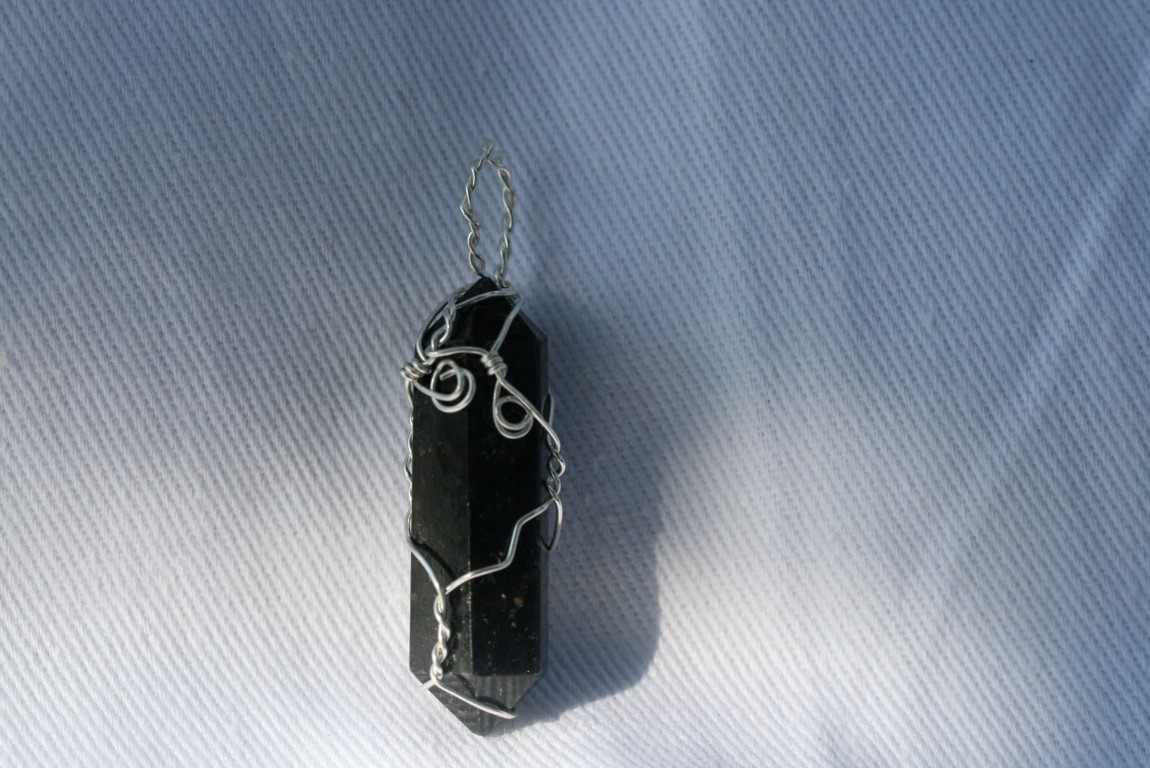 Nuummite Pendant Sterling Silver Wrap personal magic 5249